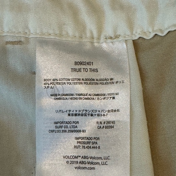 Volcom Khaki Chino Shorts Women’s 26 Coastal Cool Retro Preppy Surf Girl Beach - Picture 9 of 9